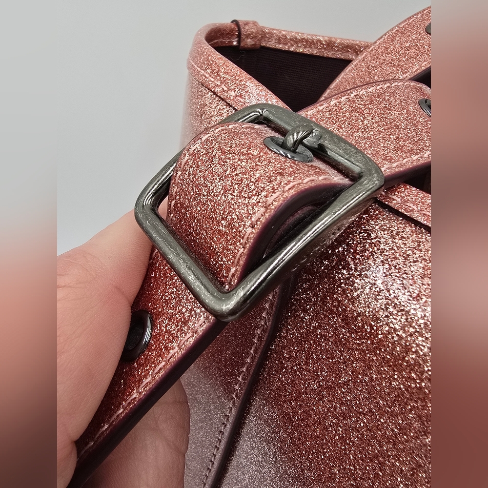 💥RARE💥Coach Rose Gold Glitter Ferry Tote In Patent Leather, EUC - Picture 10 of 16